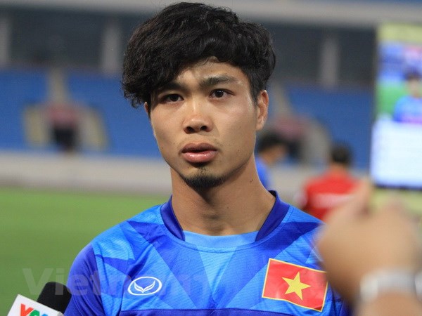 Cầu thủ lương cao nhất Việt Nam